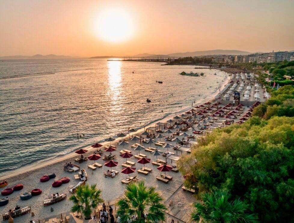 Modern 2Br City Flat 10Min From The Beach Athens Exterior photo
