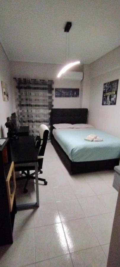 Modern 2Br City Flat 10Min From The Beach Athens Exterior photo